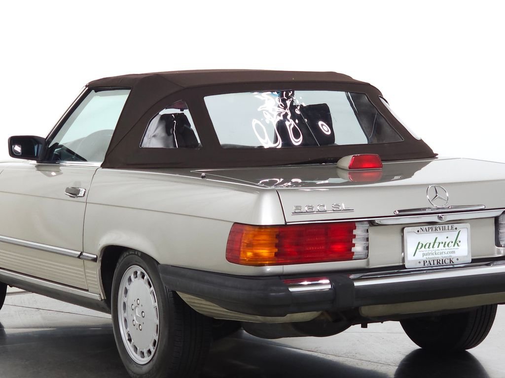 Used 1987 Gold Mercedes-Benz 560 SL image 13