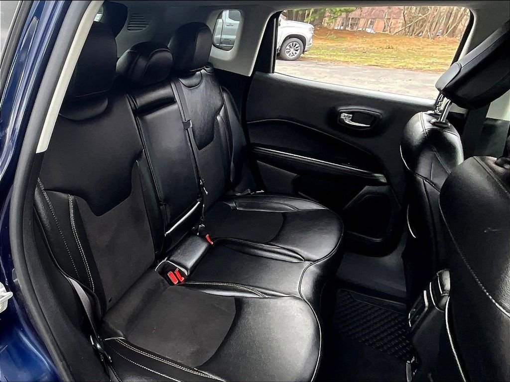 Used 2021 Blue Jeep Latitude image 15