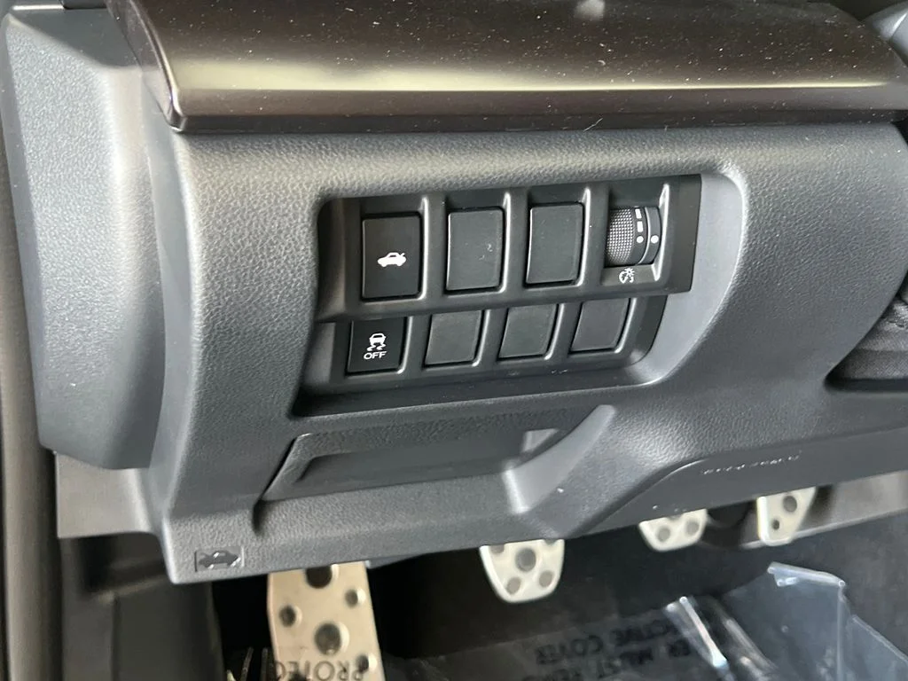 New 2026 SAPPHIRE BLUE PEARL Subaru Premium image 29