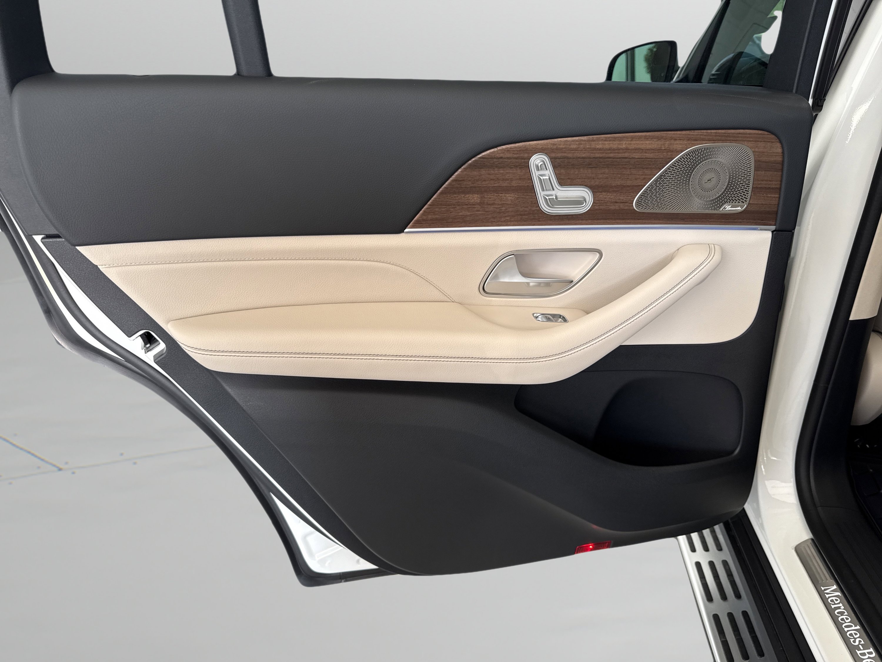 2026 Mercedes-Benz GLS Base - Photo 28