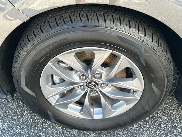 Used 2025 Gray Toyota XLE image 25