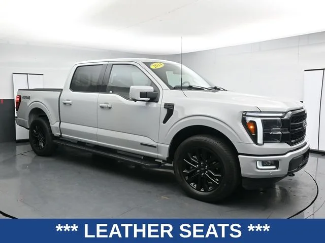 Used 2024 White Ford Lariat image 1