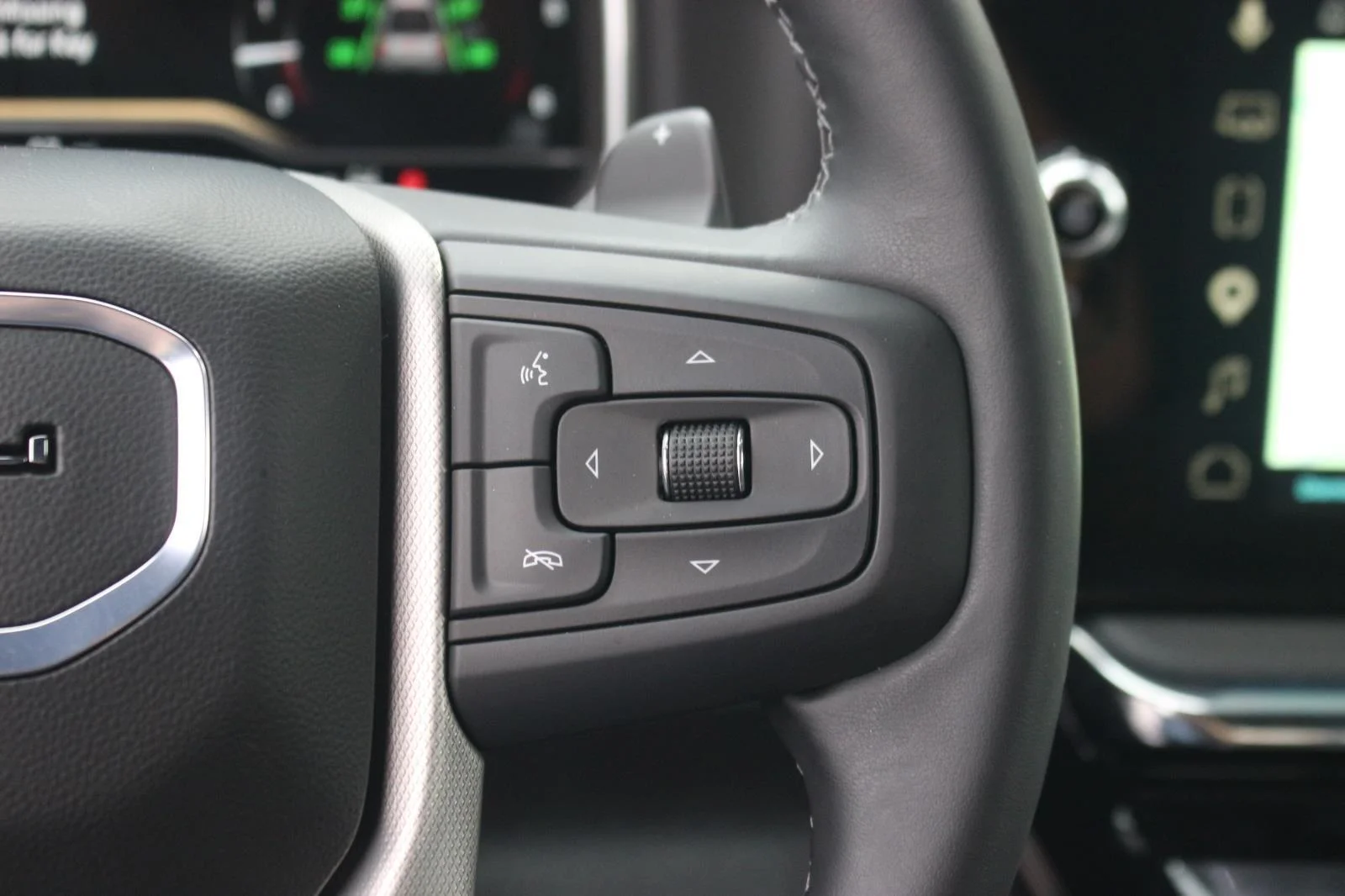 Used 2025 Downpour Metallic GMC Denali image 22