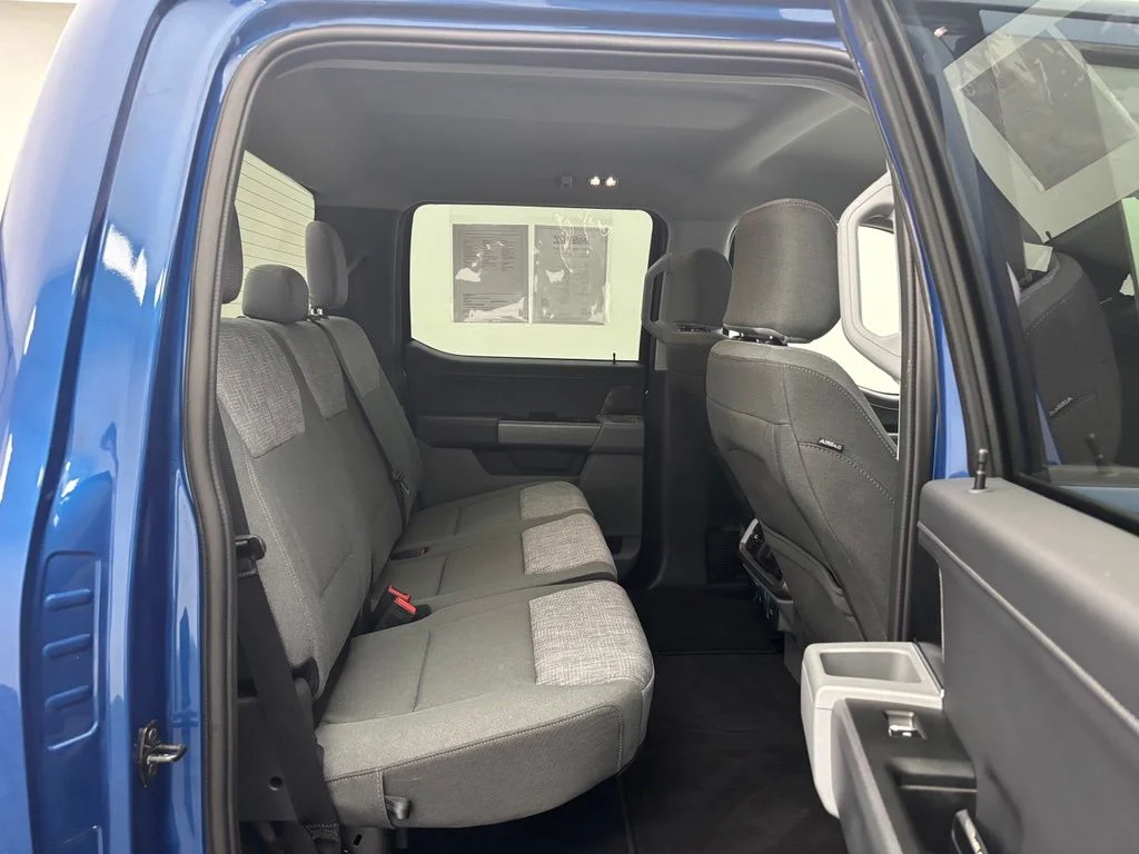 Used 2023 Blue Ford XLT image 41