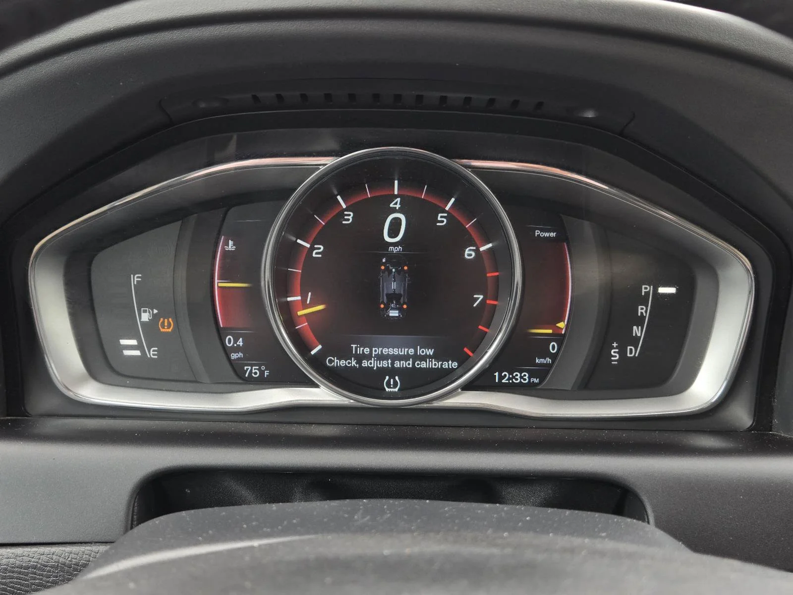 Used 2016 Ice White Volvo T5 Premier image 14