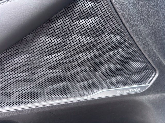 Used 2023 White Hyundai SEL image 17