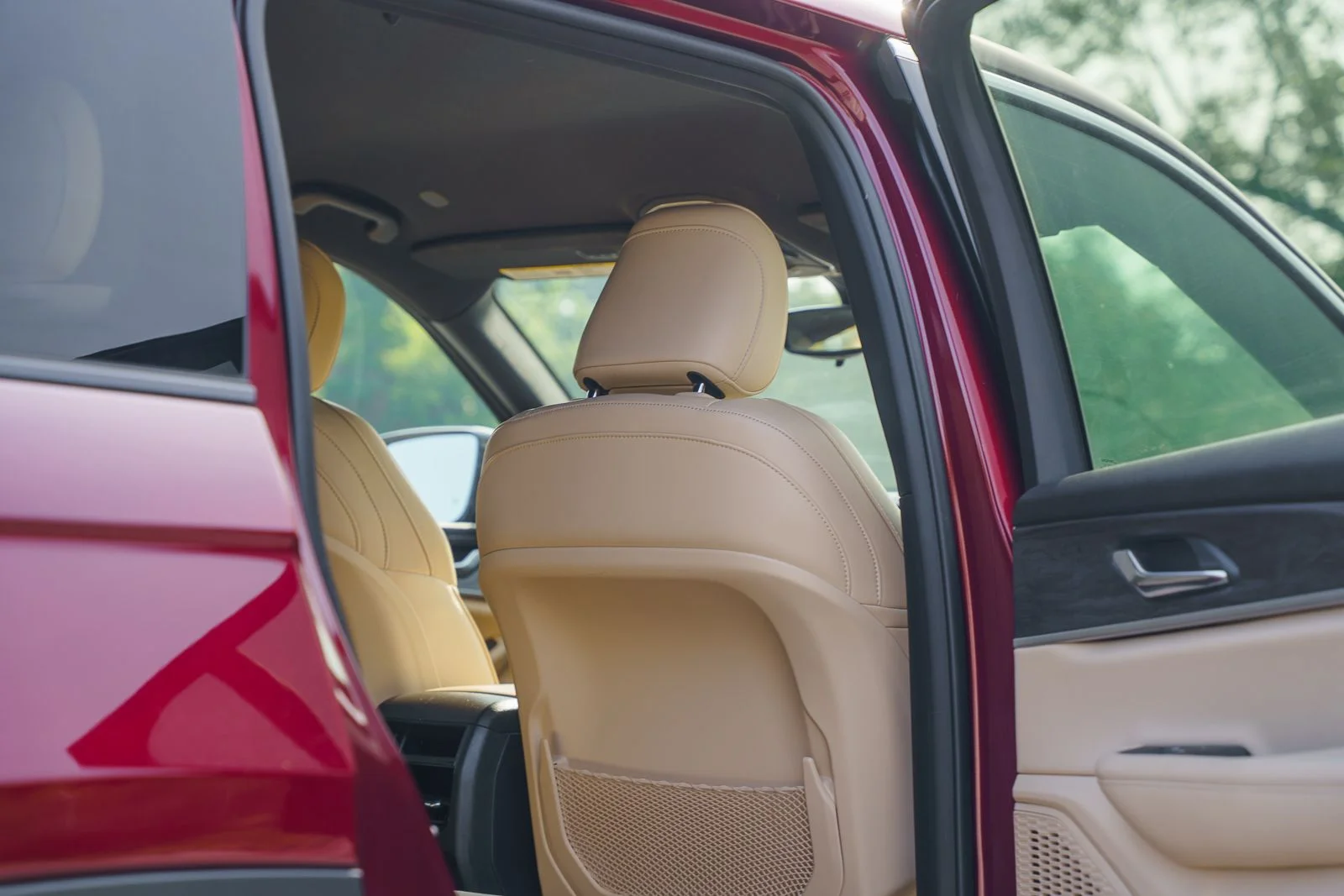 Used 2024 Red Jeep Limited image 13