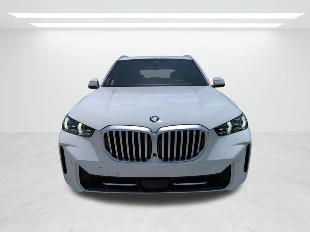 New 2026 Alpine White BMW xDrive40i image 9
