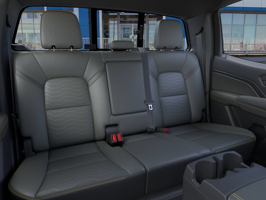 2026 Chevrolet Colorado ZR2 - Photo 17