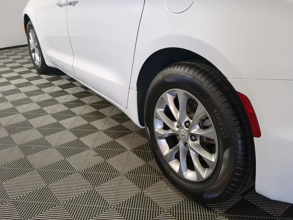 Photo 6
