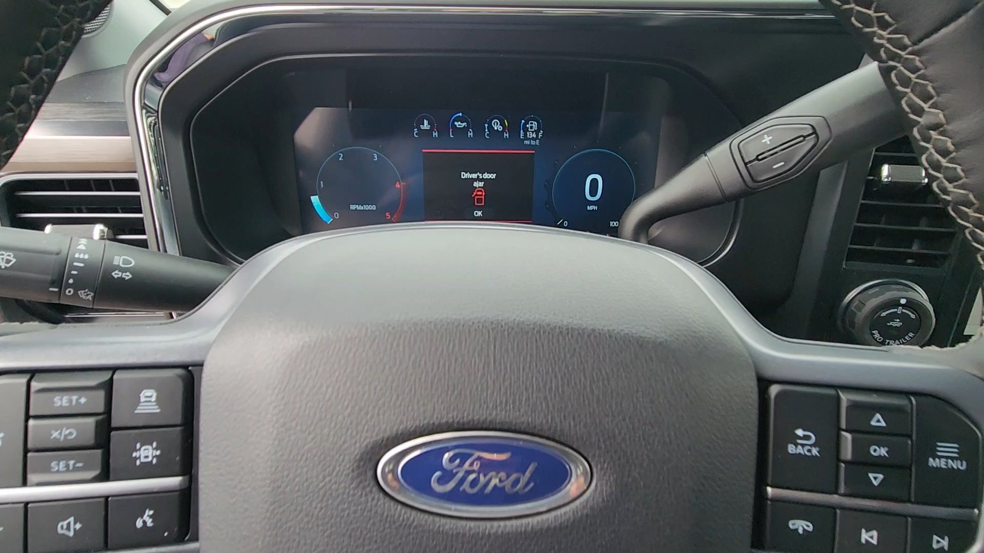 New 2026 Carbonized Gray Metallic Ford LARIAT image 35