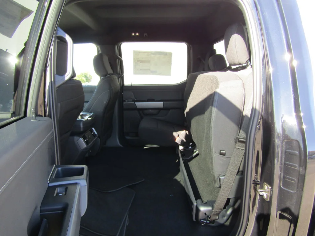 New 2026 Black Ford XLT image 26