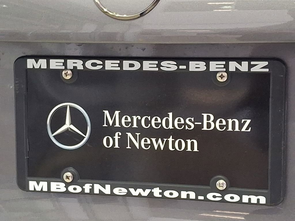 New 2026 Mountain Grey Metallic Mercedes-Benz GLB 35 AMG® image 62