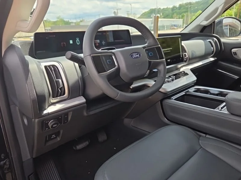 New 2026 Agate Black Metallic Ford Active image 33