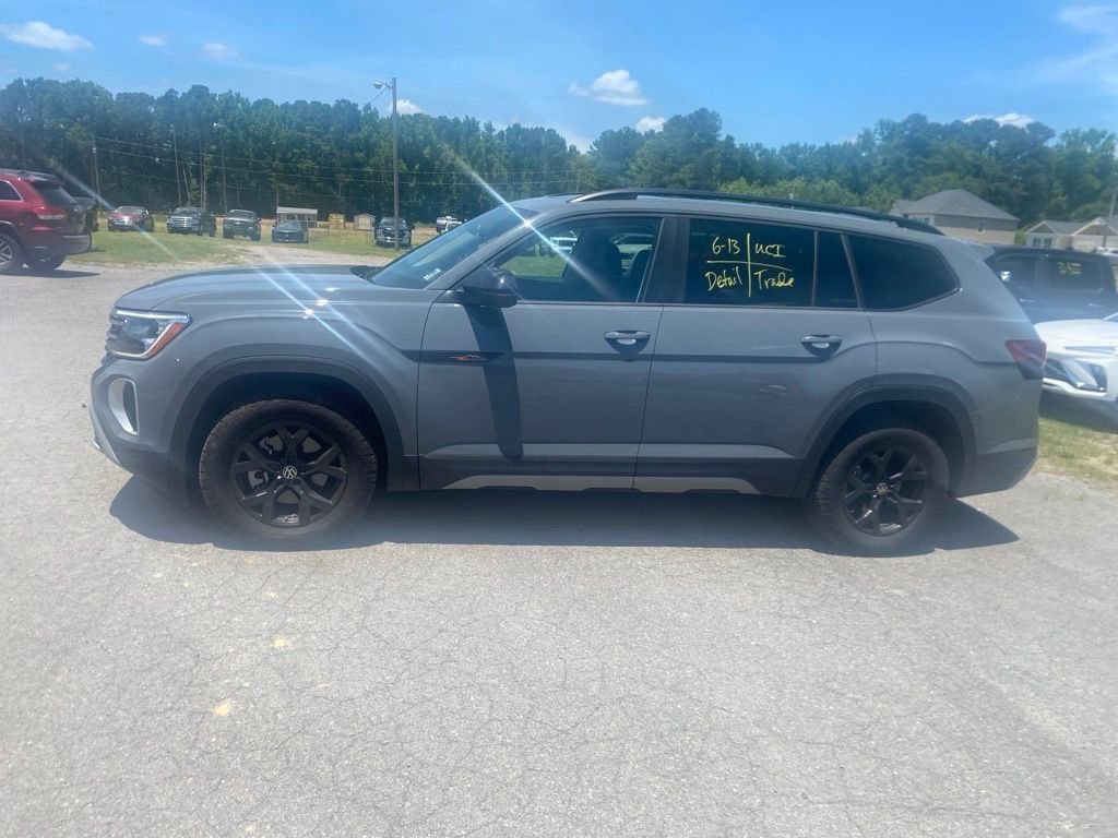 Used 2025 Pure Gray Volkswagen 2.0T Peak Edition image 2