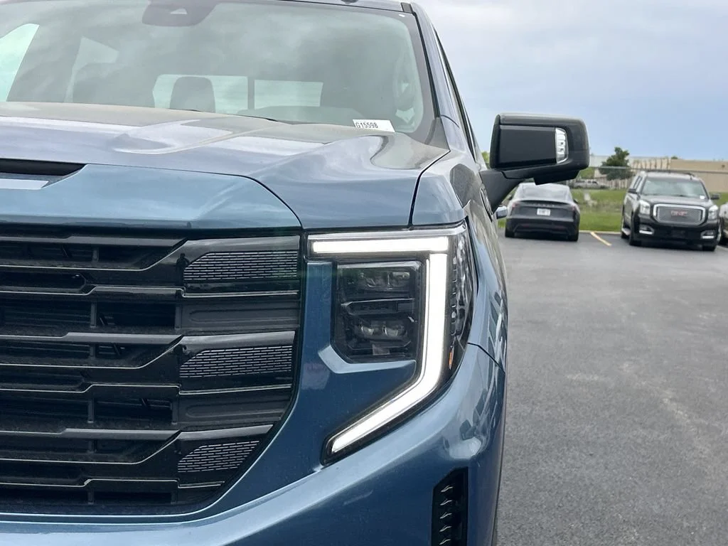 2026 GMC Sierra 1500 Elevation - Photo 10