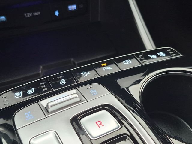 Used 2023 Black Hyundai Limited image 16