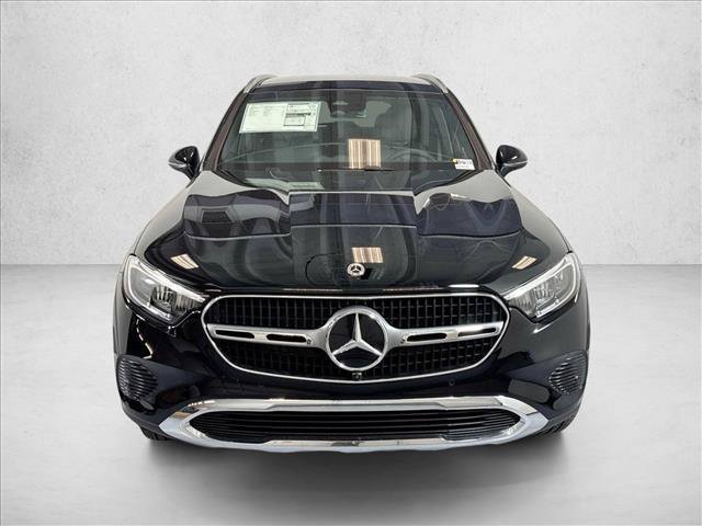 New 2026 Black Mercedes-Benz GLC 300 image 32
