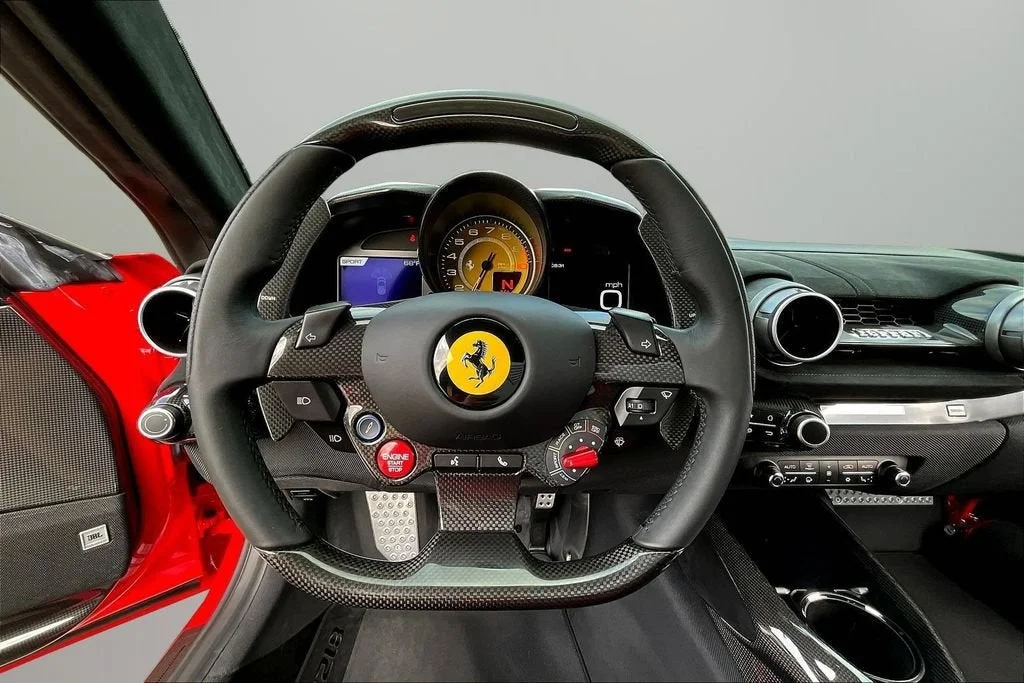 Used 2023 Rosso Scuderia Ferrari  image 9