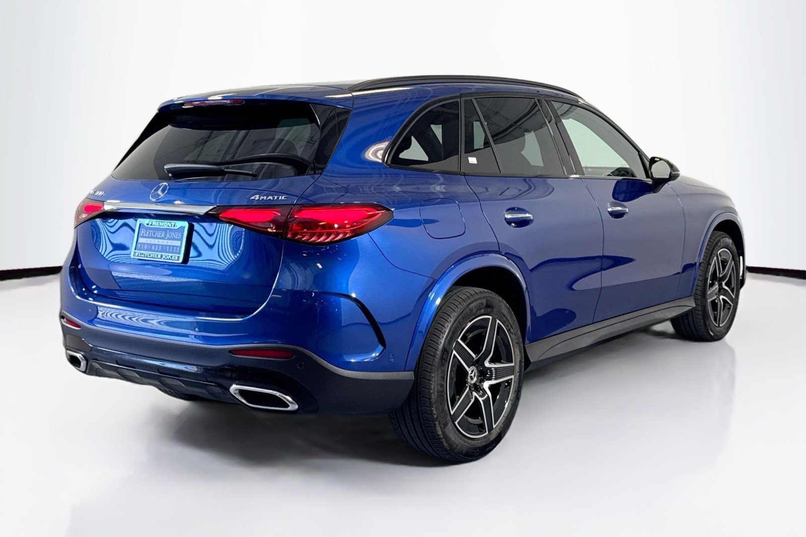Certified Used 2026 Starling Blue Metallic Mercedes-Benz GLC 300 4MATIC® SUV image 5