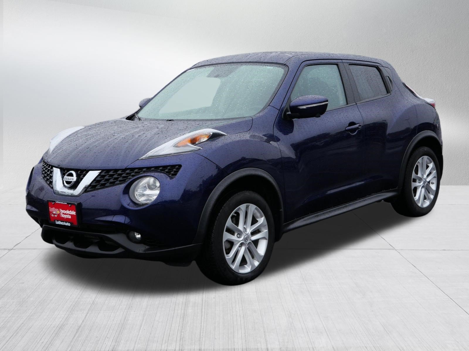 Used 2015 Blue Nissan NISMO image 3