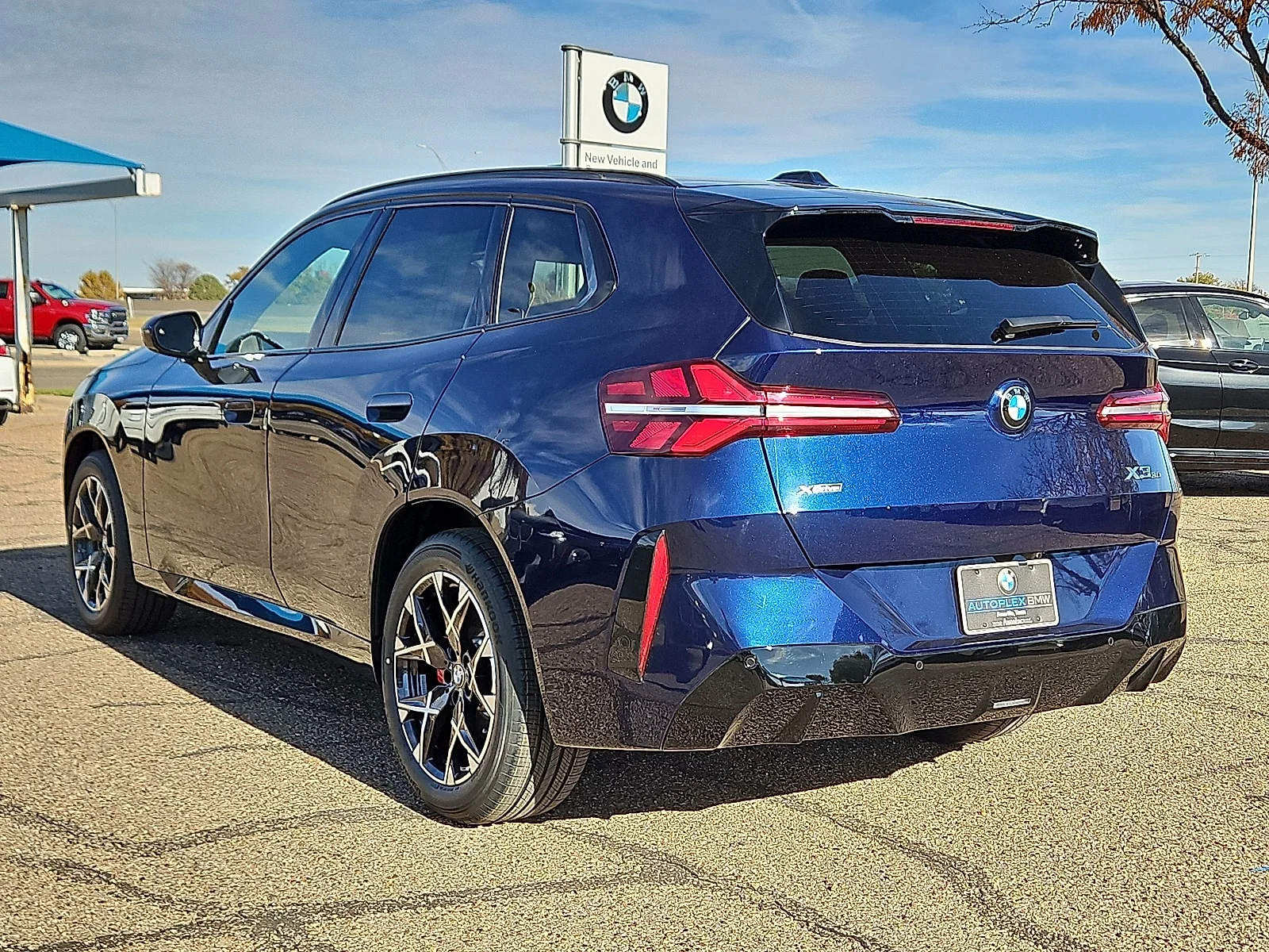 New 2026 Tanzanite Blue BMW 30 xDrive All-Wheel Drive Sports Activity Vehicle image 2
