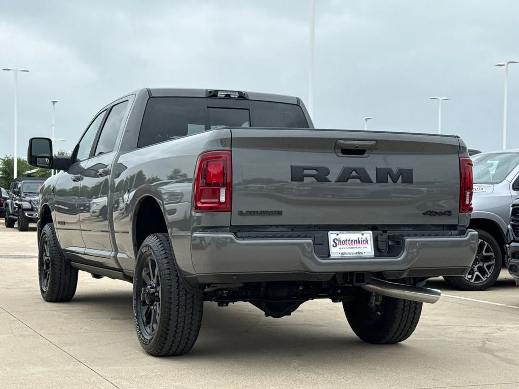 New 2026 Ceramic Gray Clear-Coat Exterior Paint RAM Laramie image 7
