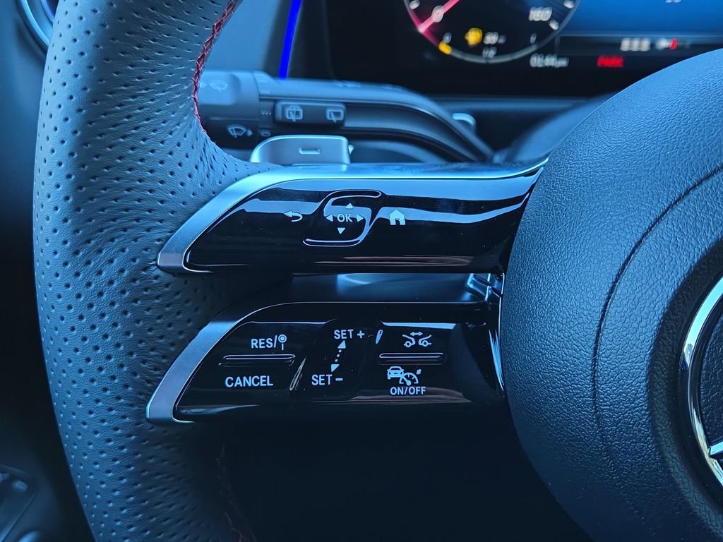 2026 Mercedes-Benz GLB GLB 250 - Photo 21