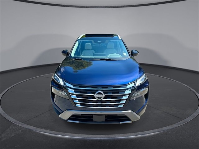 2024 Nissan Rogue SL photo 3