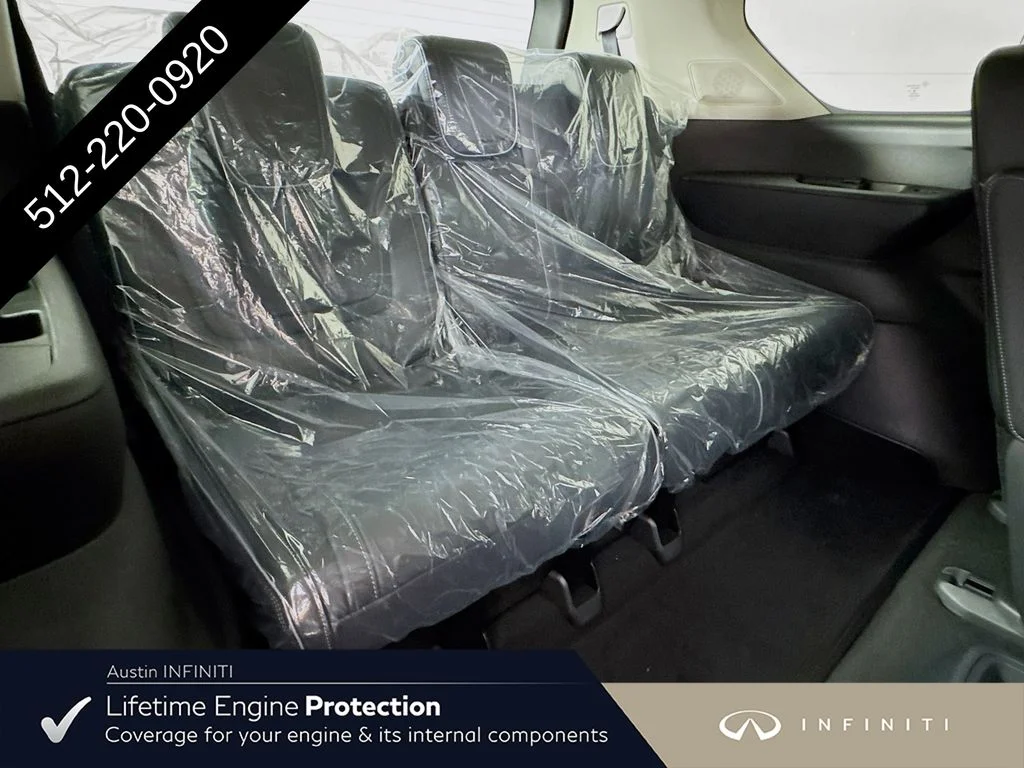 New 2027 White INFINITI LUXE image 37