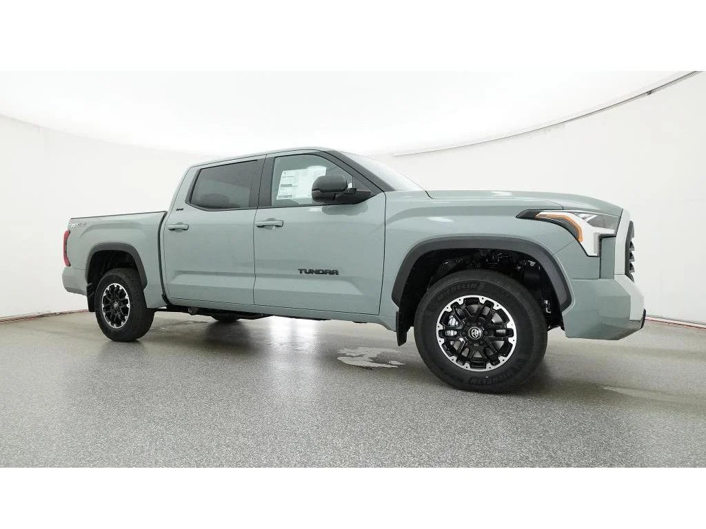 New 2026 Lunar Rock Toyota SR5 image 28