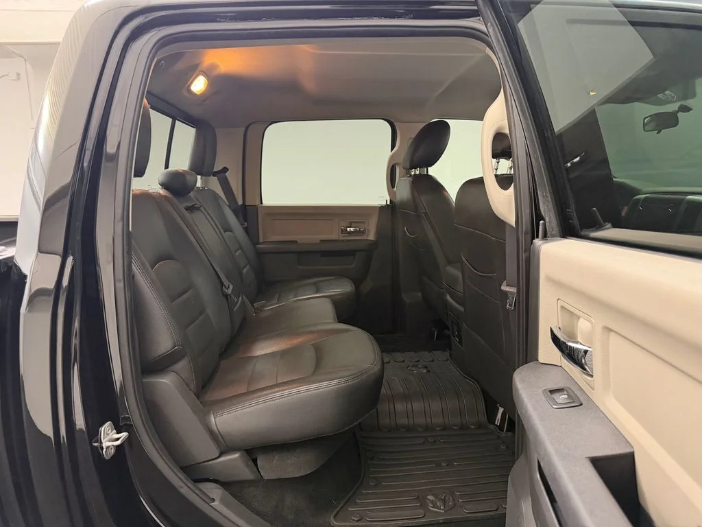 Used 2012 Black Clearcoat Ram Big Horn image 30