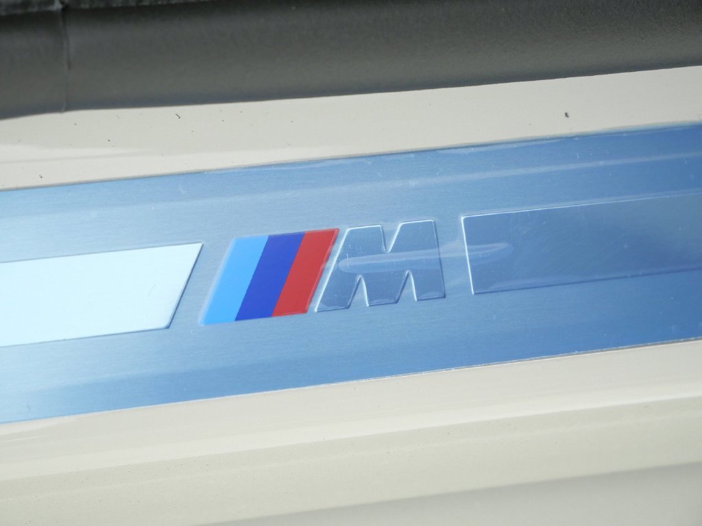 New 2026 Dune Grey Metallic BMW 30 xDrive image 24