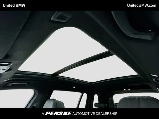 New 2027 Skyscraper Grey Metallic BMW X7 image 12