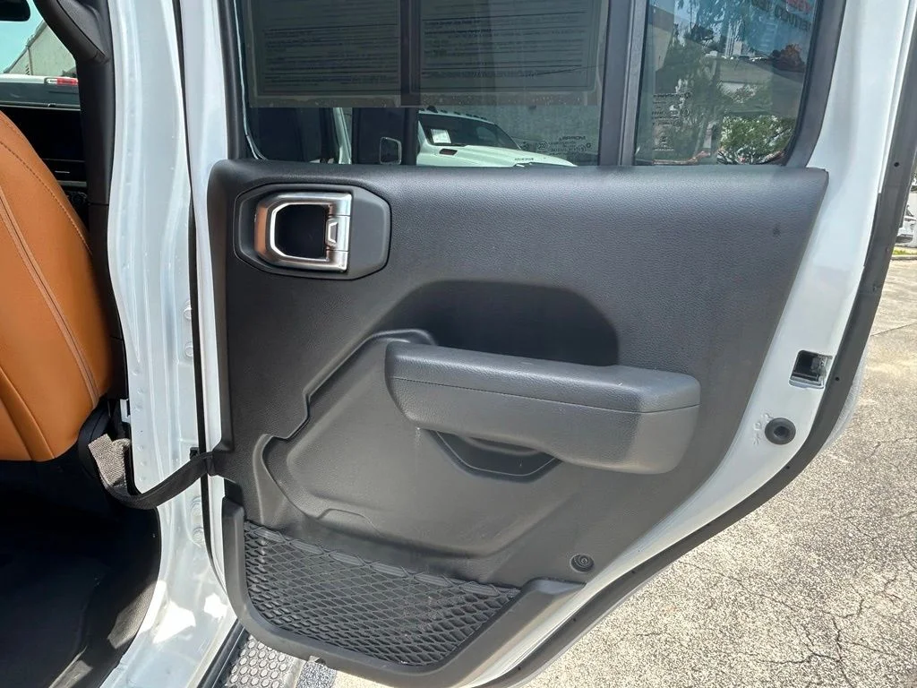 Used 2026 White Jeep Sport image 34