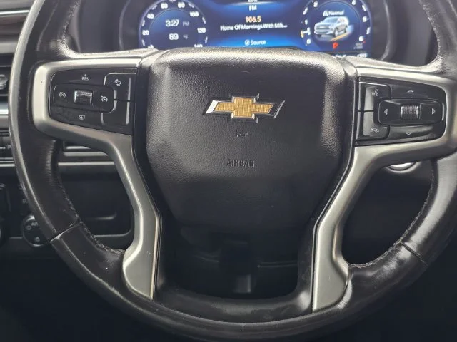Used 2022 White Chevrolet LT image 22