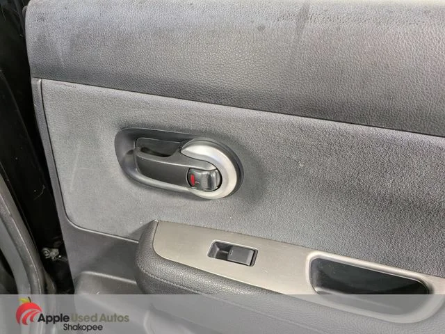 Used 2009 Black Nissan 1.8 S image 23