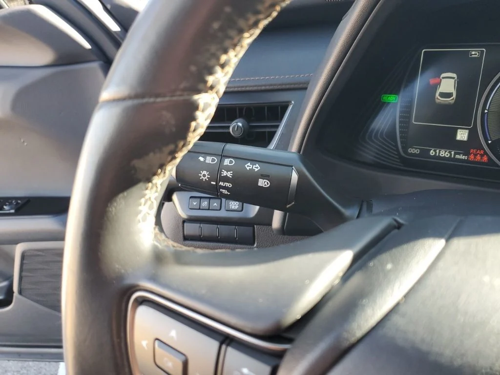 Used 2021 Black Lexus 250h Base image 34