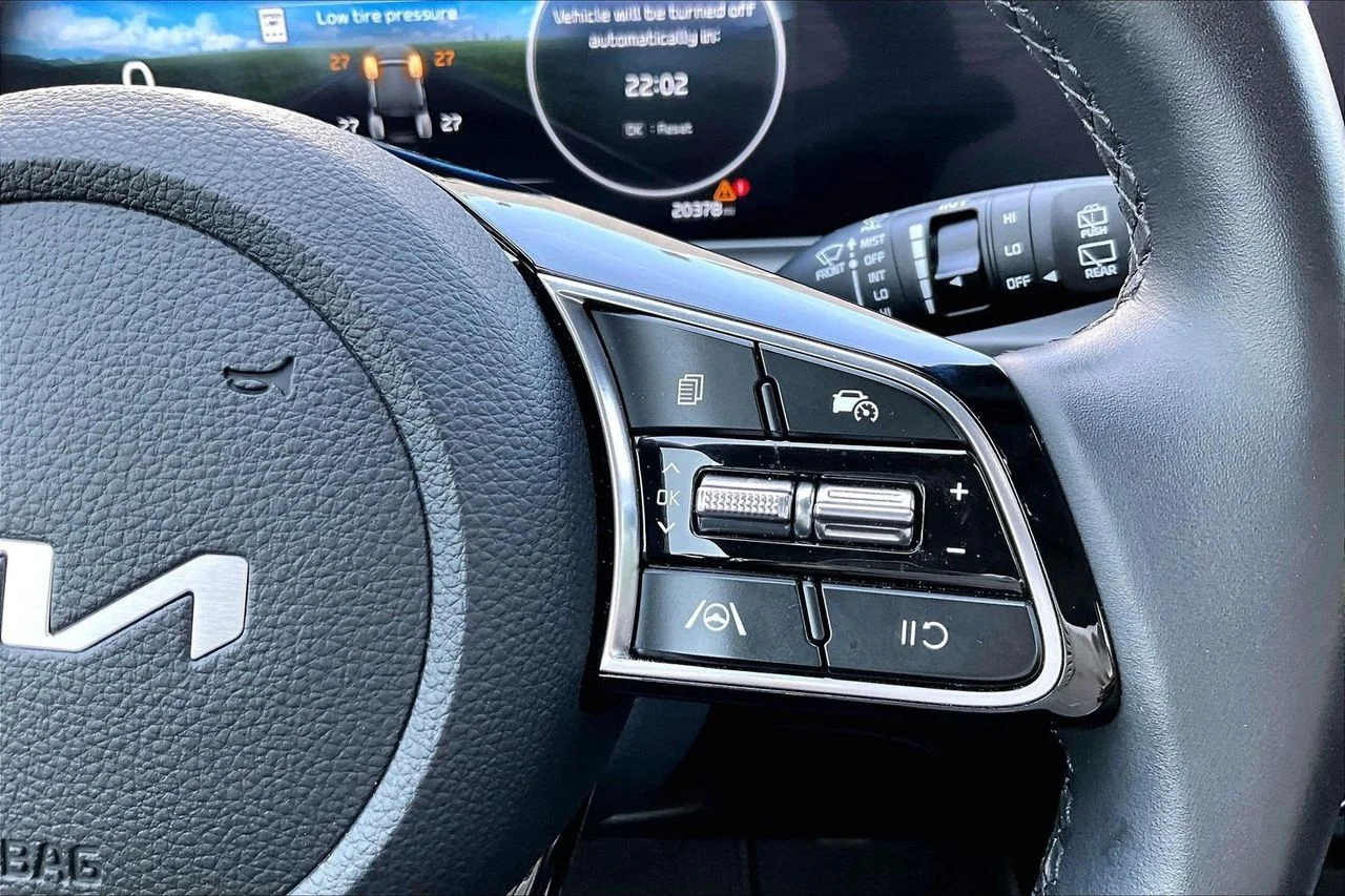Certified Used 2025 Black Kia X-Line image 29