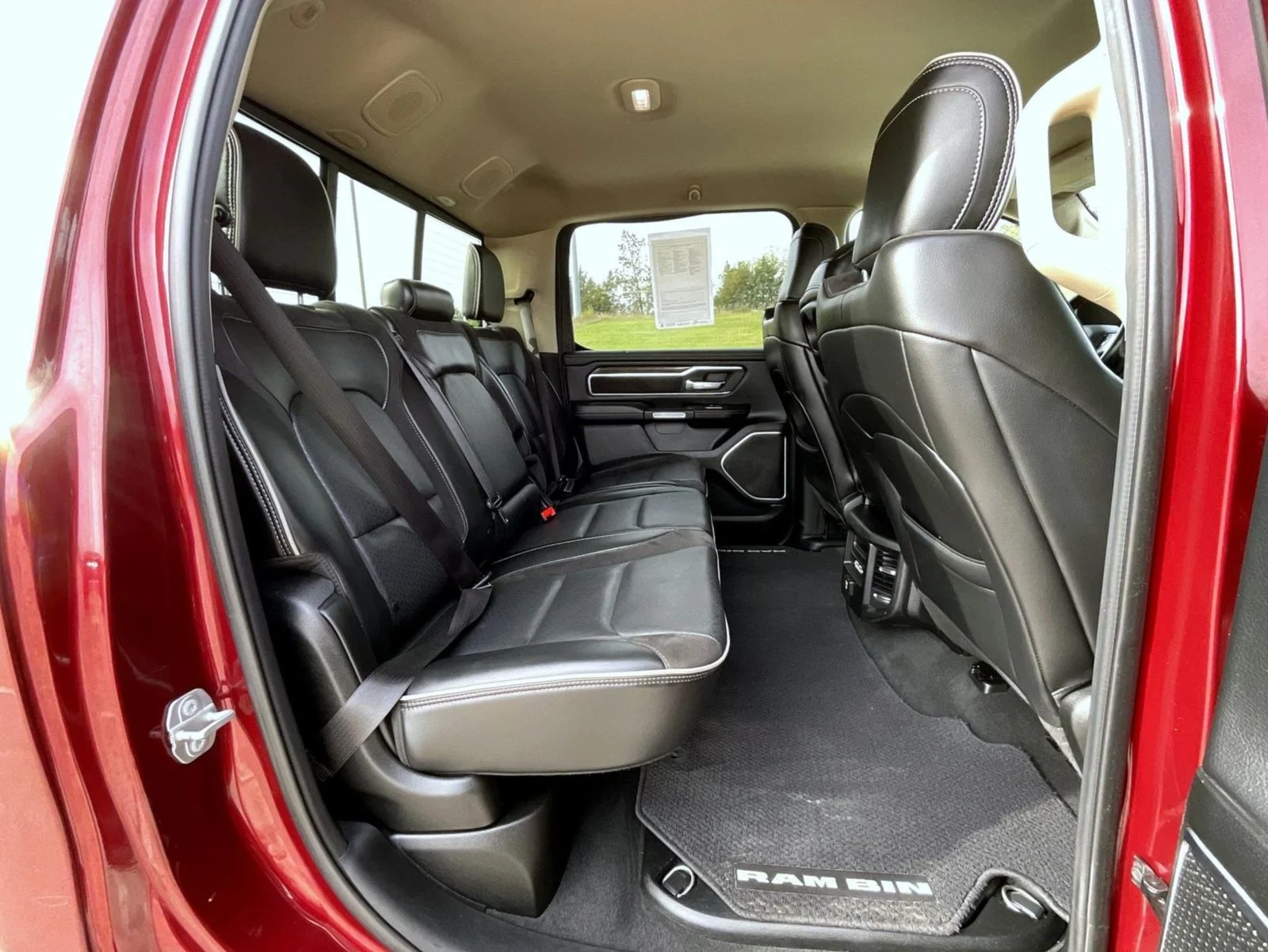 Used 2019 Red Ram Laramie image 19