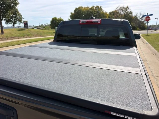 Used 2016 Gray GMC SLE1 image 9