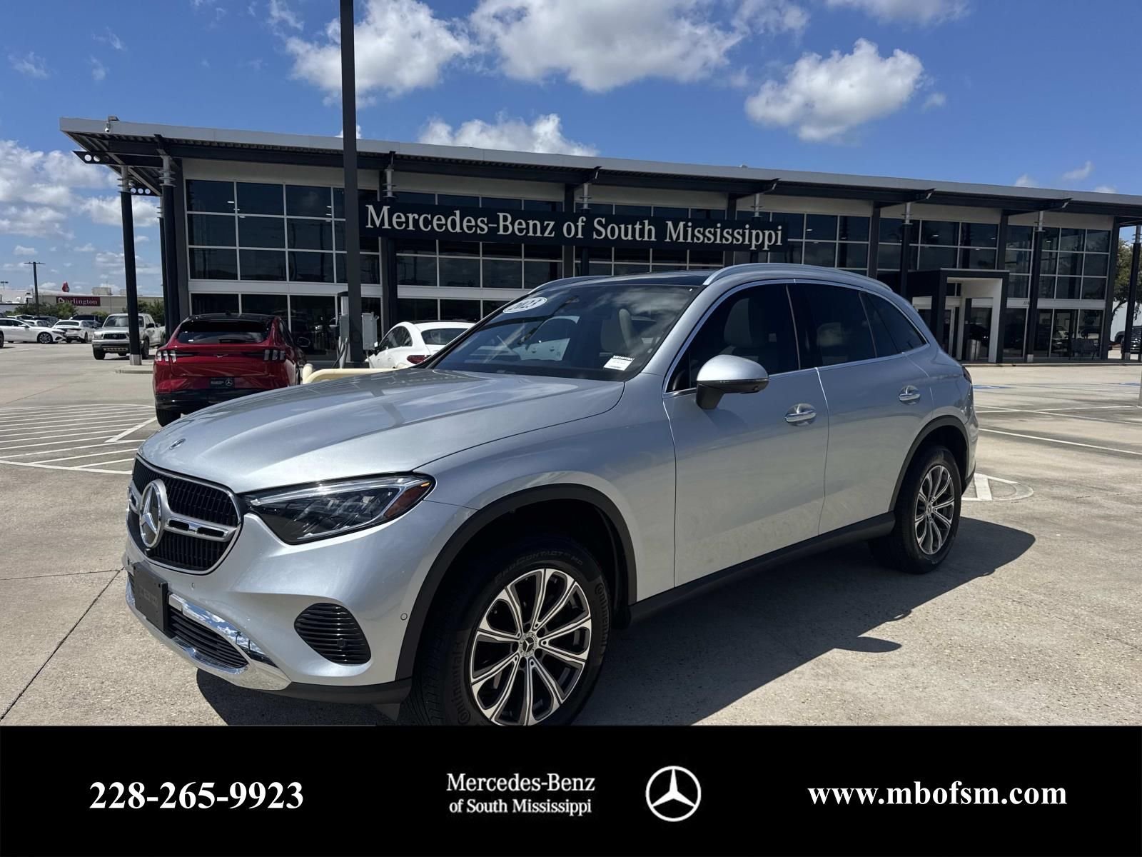 Certified Used 2023 Silver Mercedes-Benz GLC 300 image 1