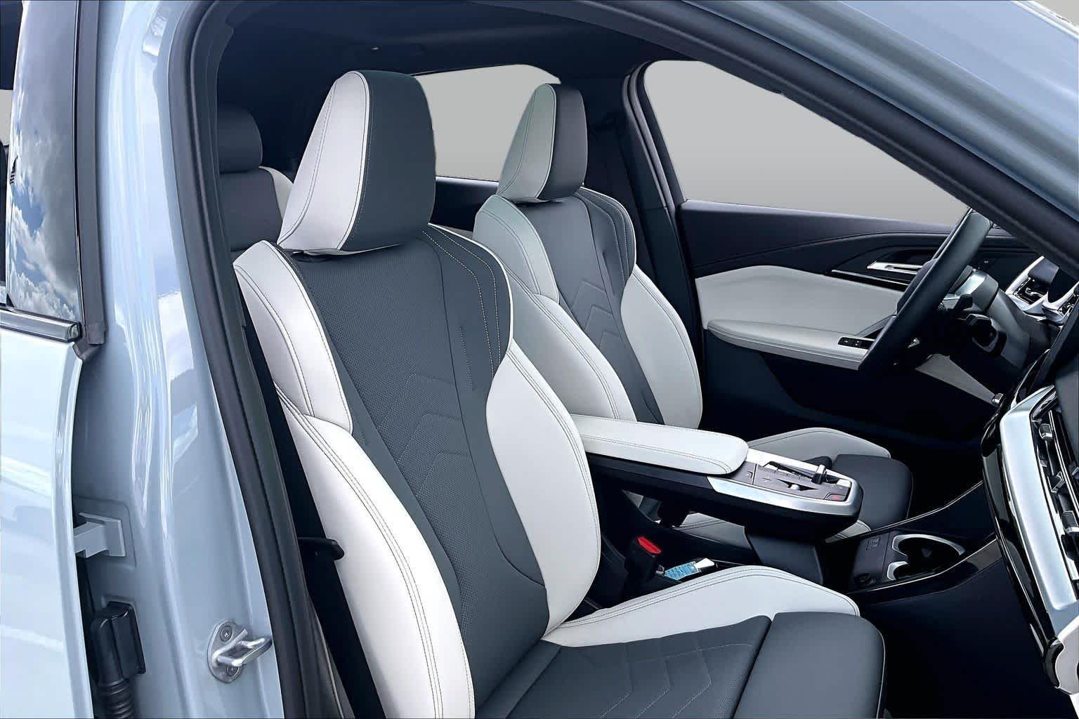 Used 2026 Brooklyn Grey Metallic BMW xDrive28i image 8