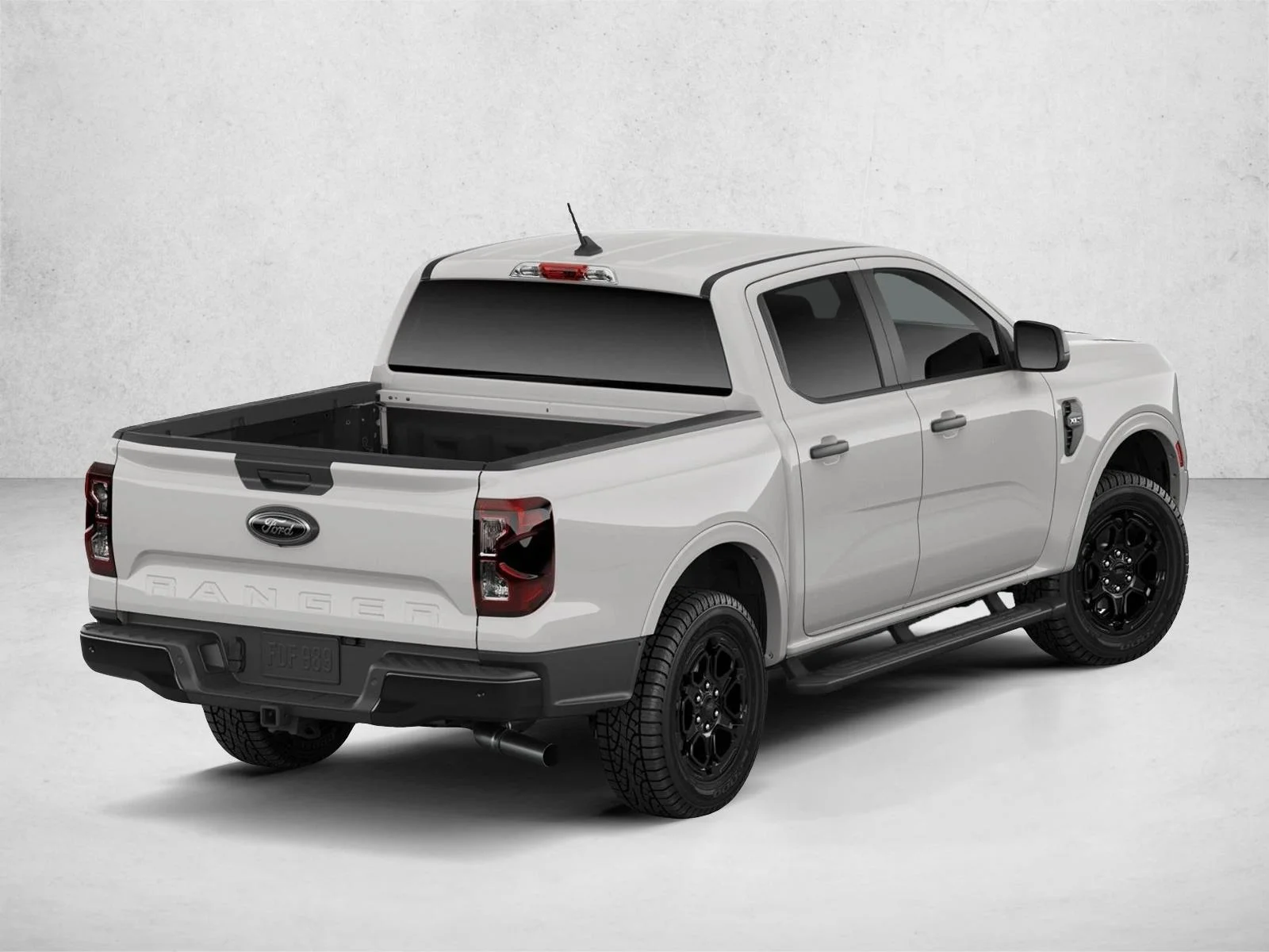 New 2026 Avalanche Ford XLT image 3