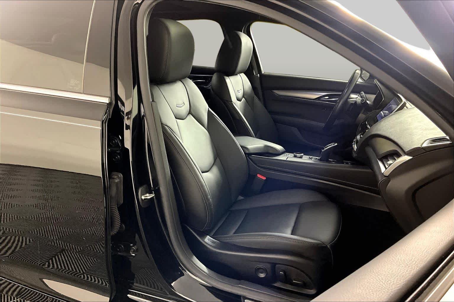 Used 2023 Black Raven Cadillac Premium Luxury image 9