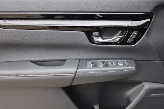 New 2026 Platinum White Pearl Honda Sport Touring image 32