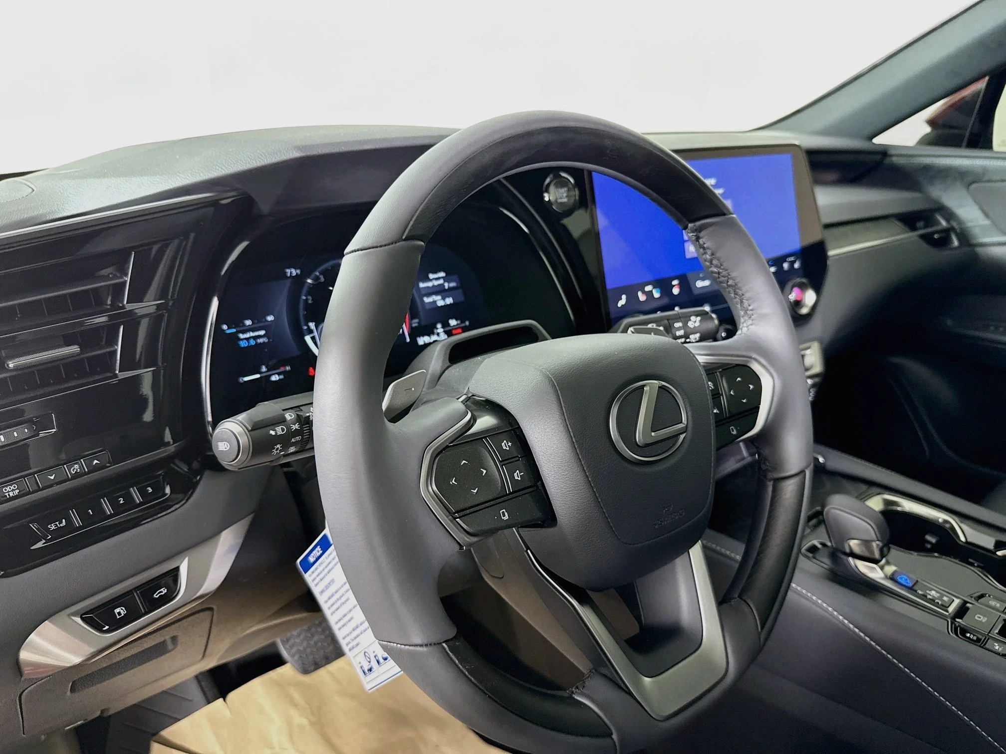2026 Lexus RX 350 Luxury - Photo 9