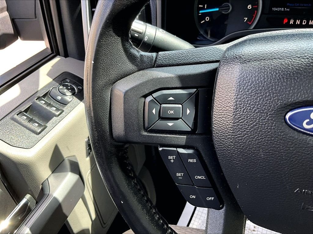 Used 2019 Black Metallic Ford XLT image 23