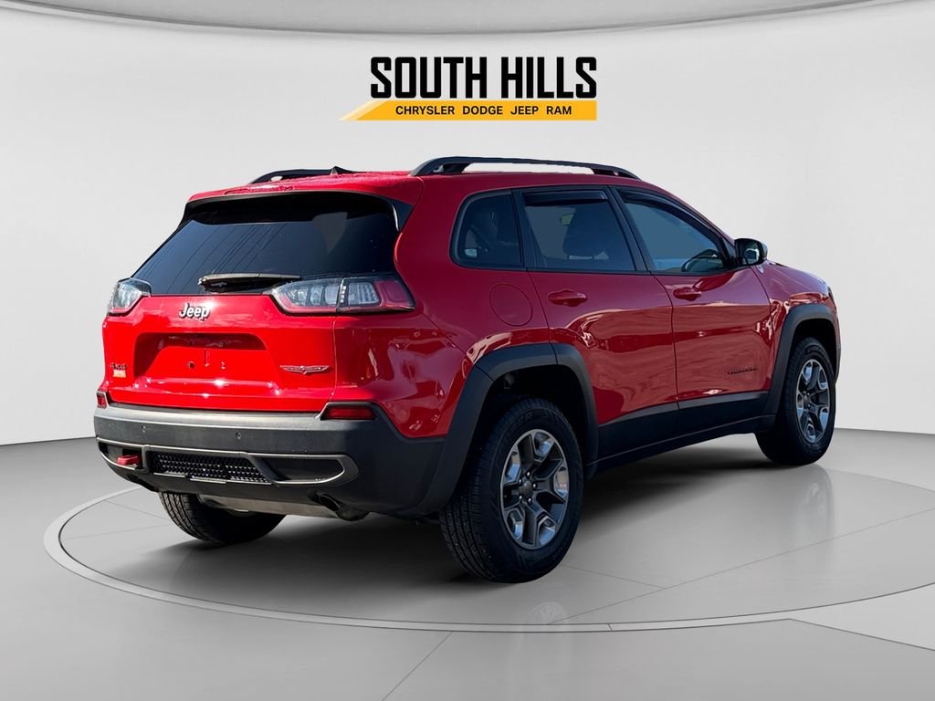 Used 2019 Red Jeep Trailhawk image 5