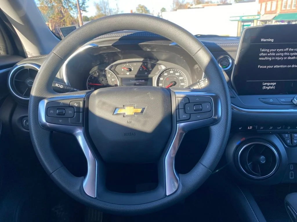 2025 Chevrolet Blazer 2LT - Photo 10